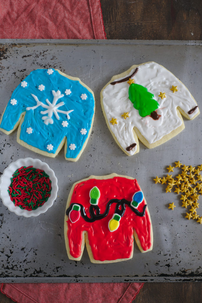 how to decorate ugly sweater cookies