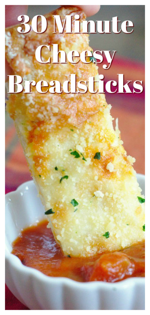 30 Minute Cheesy Breadsticks - A quick and easy side dish made with just 5 simple ingredients. Perfect served with pasta or pizza! Breadstick Recipe | Easy Bread Recipe | Cheese Bread Recipe #bread #breadsticks #appetizer #sidedish #recipe #easyrecipe