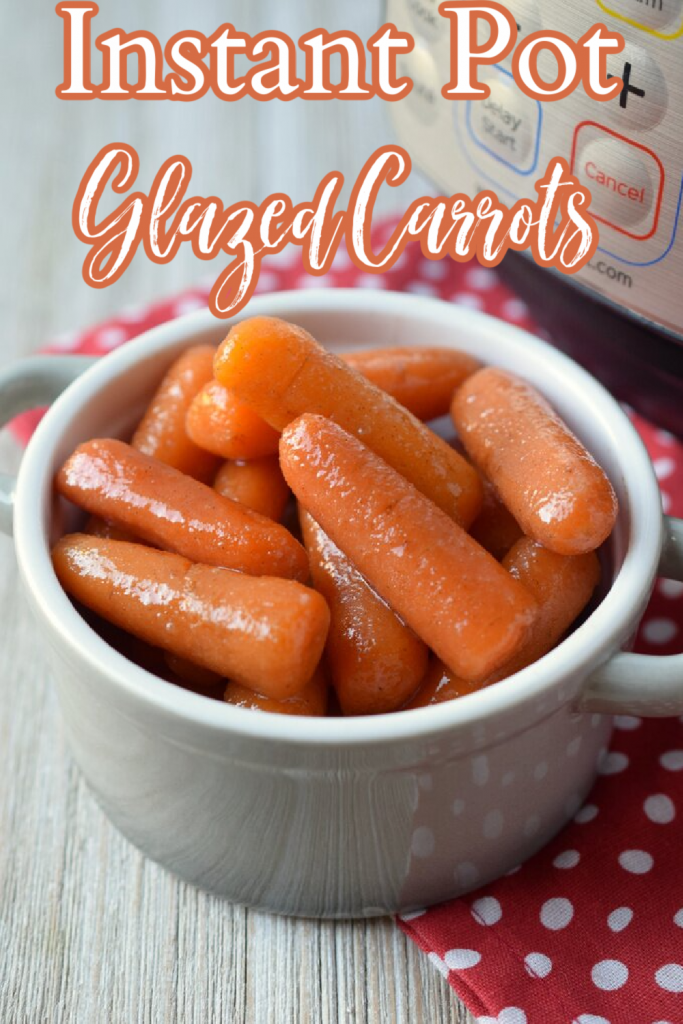 Instant Pot Glazed Carrots - A quick and easy side dish perfect for the holidays! All you need is 6 ingredients and less than 20 minutes. Instant Pot Carrots | Glazed Carrots | Instant Pot Glazed Carrots Recipe