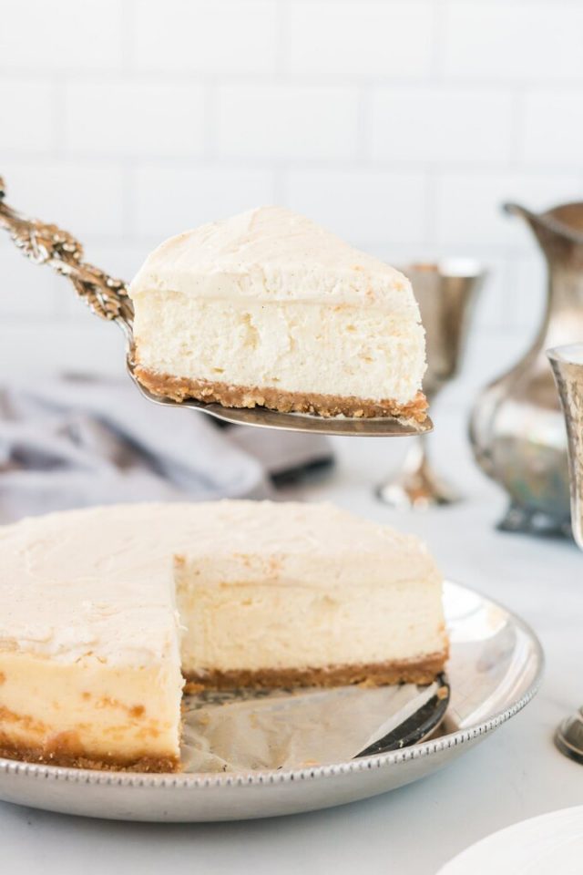 Vanilla Bean Cheesecake {Cheesecake Factory Copycat} Mildly Meandering