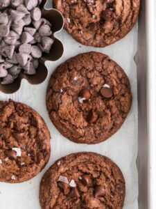 cropped-06-Brownie-Mix-Cookies.jpg