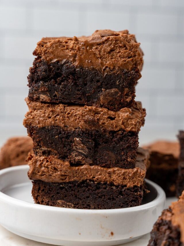 cropped-12-Chocolate-Mousse-Brownies.jpg